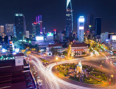 HCM City Welcomes 1.8 Million Foreign Tourists