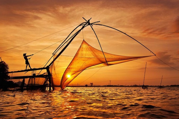 Explore Vietnamese Culture