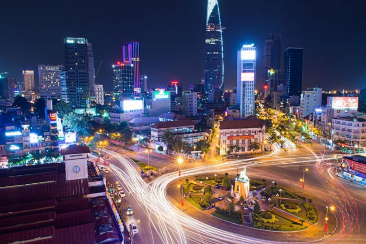 HCM City Welcomes 1.8 Million Foreign Tourists